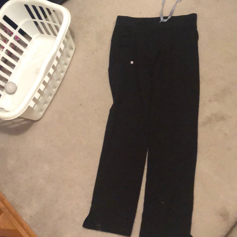 Scrub pants